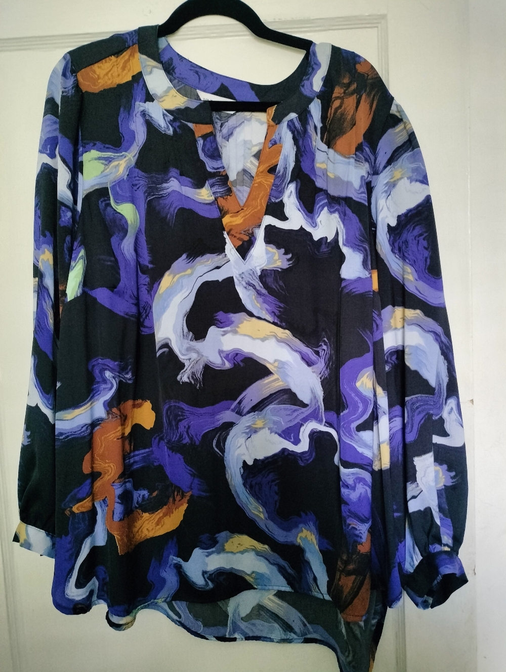 Nine West Colorful Abstract Print Long Sleeve V-Neck Blouse 2X Plus Size Top
